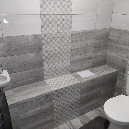Guest house Ubytovanie V Sukromi Dalica S.r.o. Ploske